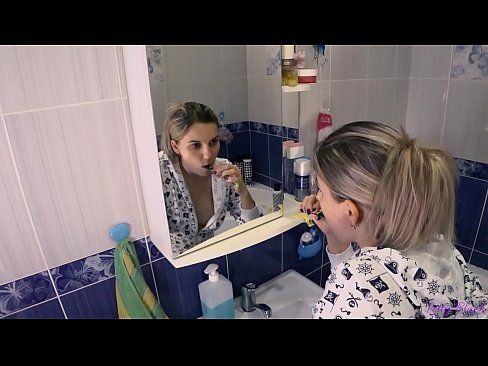❤️ Hack z mladimi v pižami konča oralno spermo v riti - letty black Porno pri nas ️❤